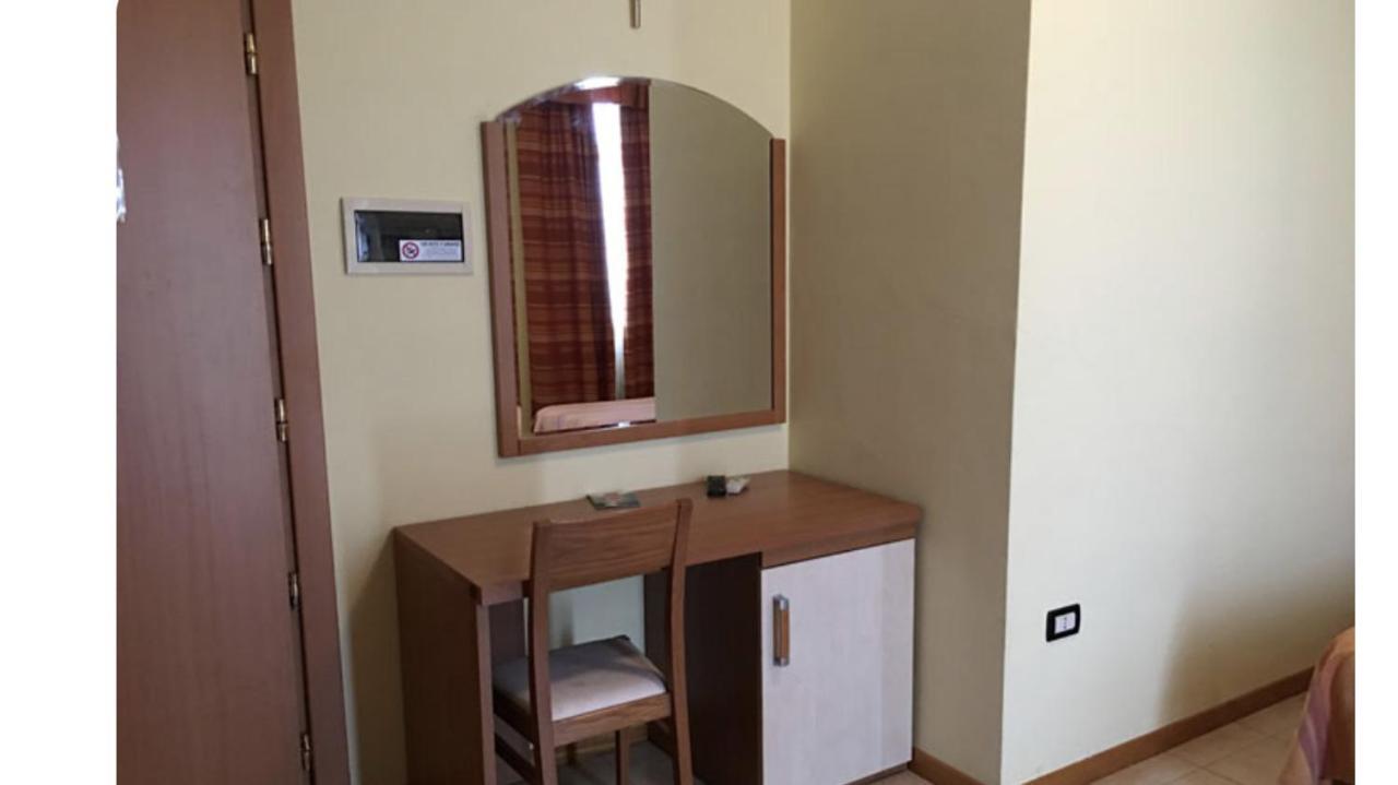 Hotel Le Morge Torino di Sangro Bagian luar foto
